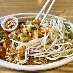 Zaap Kitchen Lao Thai Street Eats - Pad Thai with Shrimp - good!