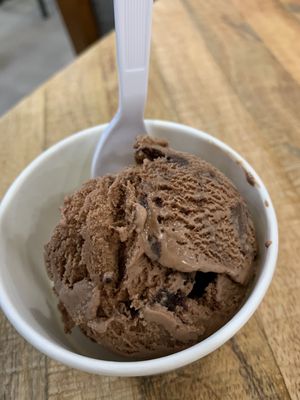 Bubbies Homemade Ice Cream and Desserts by null