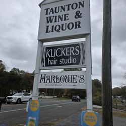 Harlowe's Vintage of Newtown