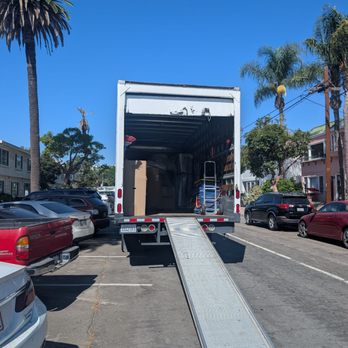 A2 Moving - Long Beach - Movers Near Me - Long Beach, California