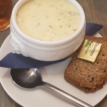 Hooked Seafood Restaurant - Seafood chowder - Seafood Near Me - Galway, G Hooked Seafood Restaurant - Seafood chowder - Seafood Near Me - Galway, G
