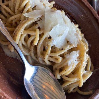 Esther's Kitchen - Caccio pepe: perfectly balanced. Creamy but not too rich and black peppery but not overwhelming. 5 stars - Italian Near Me - Las Vegas, Nevada