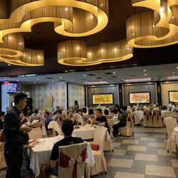 Capital Seafood Restaurant - Inside (10/27/24)