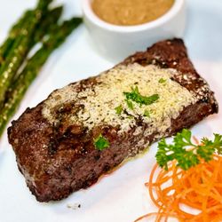Grinnell Tap & Grill - Signature Flat Iron