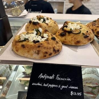 Nonni Cafe & Bakery - Cafes Near Me - Toronto, Ontario