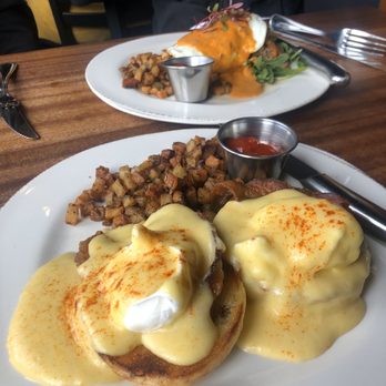 Bellingham Cider - Traditional Eggs Benedict and Steak and Eggs - Cideries Near Me - Bellingham, Washington Bellingham Cider - Traditional Eggs Benedict and Steak and Eggs - Cideries Near Me - Bellingham, Washington