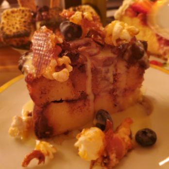 Kindling Texas Kitchen - Bread and butter cake - American Near Me - Cibolo, Texas