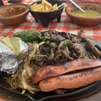 A...Que Rico! - Steak Taquiza with Winnie - Mexican Near Me - El Paso, Texas