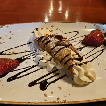 Cafe Gabbiano - Cannoli - Italian Near Me - Sarasota, Florida Cafe Gabbiano - Cannoli - Italian Near Me - Sarasota, Florida