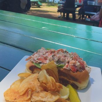 Abel's Lobster - lobster roll - Seafood Near Me - Mount Desert, Maine