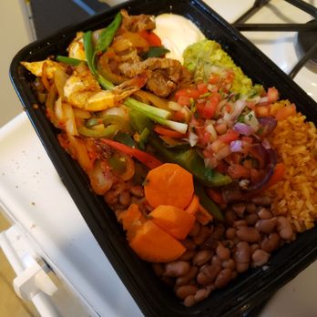 La Penca Azul - Combination fajitas. $22 well worth it. - Mexican Near Me - Alameda, California La Penca Azul - Combination fajitas. $22 well worth it. - Mexican Near Me - Alameda, California