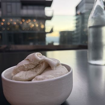 Carte Hotel San Diego Downtown, Curio Collection by Hilton - Hotels Near Me - San Diego, California Carte Hotel San Diego Downtown, Curio Collection by Hilton - Hotels Near Me - San Diego, California
