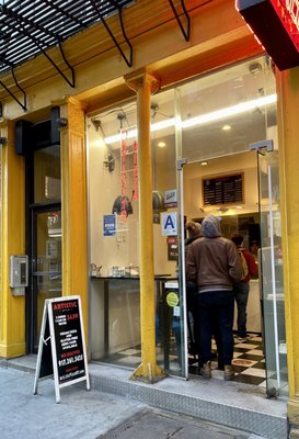 Artistic Pizza by null