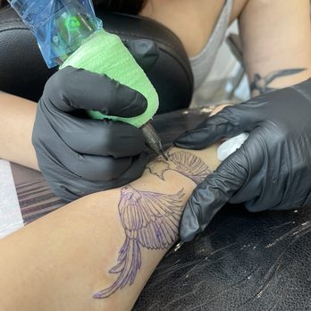 Ink Therapy Studio - Very professional tattoo artist - Tattoo Near Me