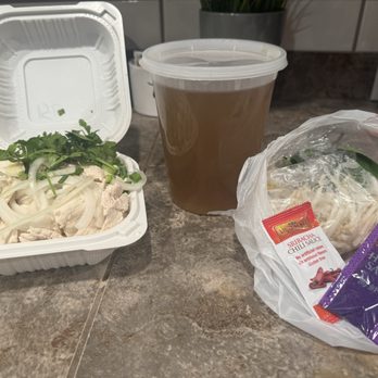 Viet Thai Noodle House - To-go Chicken Pho (Large) - Thai Near Me - Lake Stevens, Washington Viet Thai Noodle House - To-go Chicken Pho (Large) - Thai Near Me - Lake Stevens, Washington