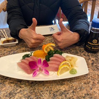 Sushi Heaven - Hamachi appetizer. Thick and perfectly cut not to mention the artistic flair. Excellent sushi. - Japanese Near Me - Ashland, Oregon Sushi Heaven - Hamachi appetizer. Thick and perfectly cut not to mention the artistic flair. Excellent sushi. - Japanese Near Me - Ashland, Oregon