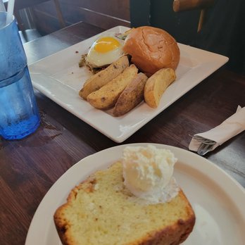The Scratch Room - Chorizo burger, scratch made banana bread - Breakfast & Brunch Near Me - Anaheim, California
