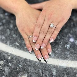 Tic Tac Day Spa And Salon