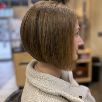 Supercuts - Haircut by Samantha - Hair Salons Near Me - MILL CREEK, Washington