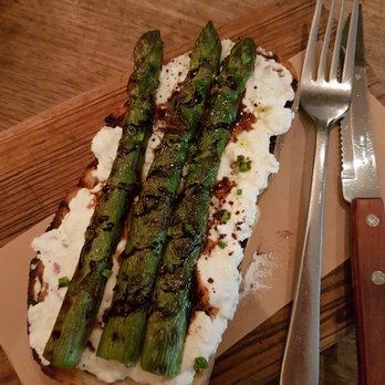City Wine Shop - Asparagus bruschetta - Wine Bars Near Me - Melbourne, VIC City Wine Shop - Asparagus bruschetta - Wine Bars Near Me - Melbourne, VIC