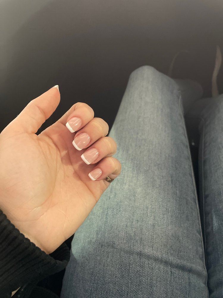 LUX NAIL BAR Updated September 2024 24 Photos & 17 Reviews 7077