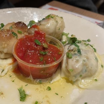 Prova Pizzabar - Mozz garlic knots, delish - Pizza Near Me - New York, New York Prova Pizzabar - Mozz garlic knots, delish - Pizza Near Me - New York, New York