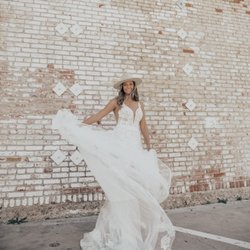 Elizabeth Ann's Bridal Boutique - Www.elizabethannsbridal.com