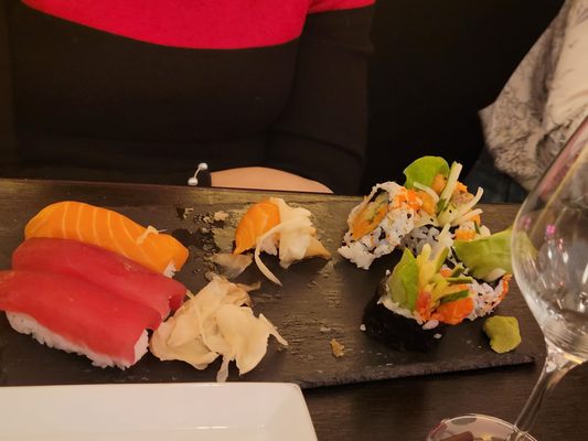 Saint Sushi Westmount by null