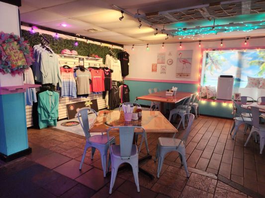 Sea-Craft Waterfront Tiki by null