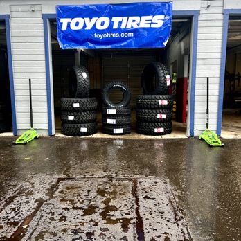 1. Tire & Wheel Hub