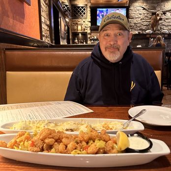 LongHorn Steakhouse - Shrimp and mushrooms - Steakhouses Near Me - Mount Juliet, Tennessee