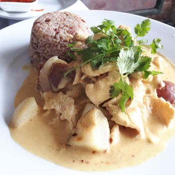 Thai Bros - Famous Yellow......curry with chicken....delicious! - Thai Near Me - Laguna Beach, California Thai Bros - Famous Yellow......curry with chicken....delicious! - Thai Near Me - Laguna Beach, California