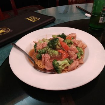 Kirin Restaurant - Pan fried noodles - Seafood Near Me - Honolulu, Hawaii Kirin Restaurant - Pan fried noodles - Seafood Near Me - Honolulu, Hawaii