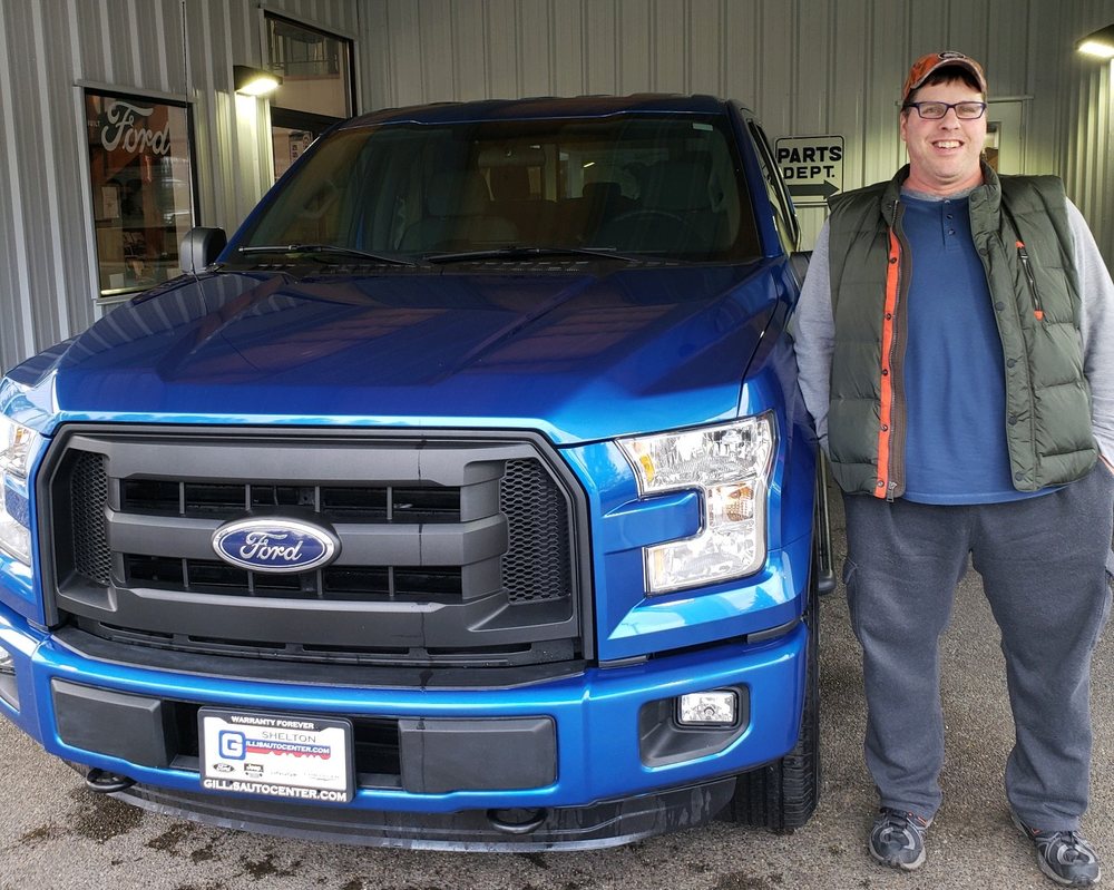 GILLIS AUTO CENTER 23 Photos & 29 Reviews Car Dealers 180 W