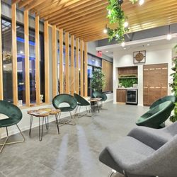Forest Nails & Spa - Entrance