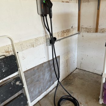 TAB Electric - Now the cord isn't kinked and I can wrap the extra cable length around the station. - Electricians Near Me - Phoenix, Arizona