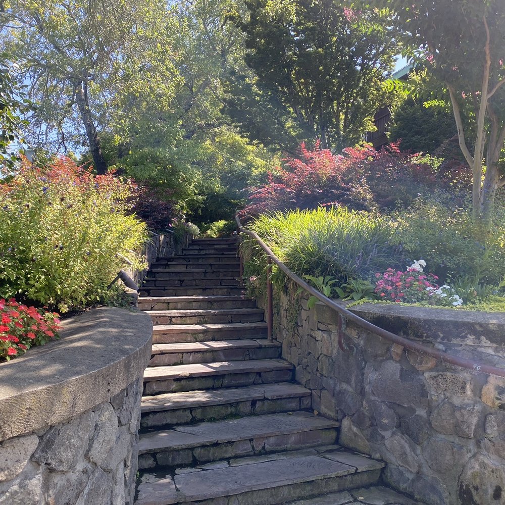 Far Niente - Wineries Near Me - Oakville, California