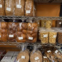 Rene's Bakery - Fresh breads