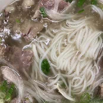 Anh Hong - My pho...brisket and well done flank but I also found well done beef - Vietnamese Near Me - Honolulu, Hawaii Anh Hong - My pho...brisket and well done flank but I also found well done beef - Vietnamese Near Me - Honolulu, Hawaii