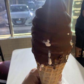 The Sweet Oasis - Strawberry vanilla twist dipped - Ice Cream & Frozen Yogurt Near Me - Norridge, Illinois