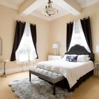 Chateau Coralini - Hotels Near Me - Salinas, California