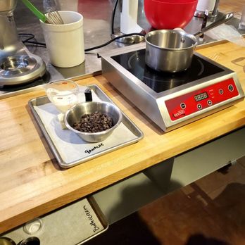 Sur La Table - Cooking Classes Near Me - Carlsbad, California