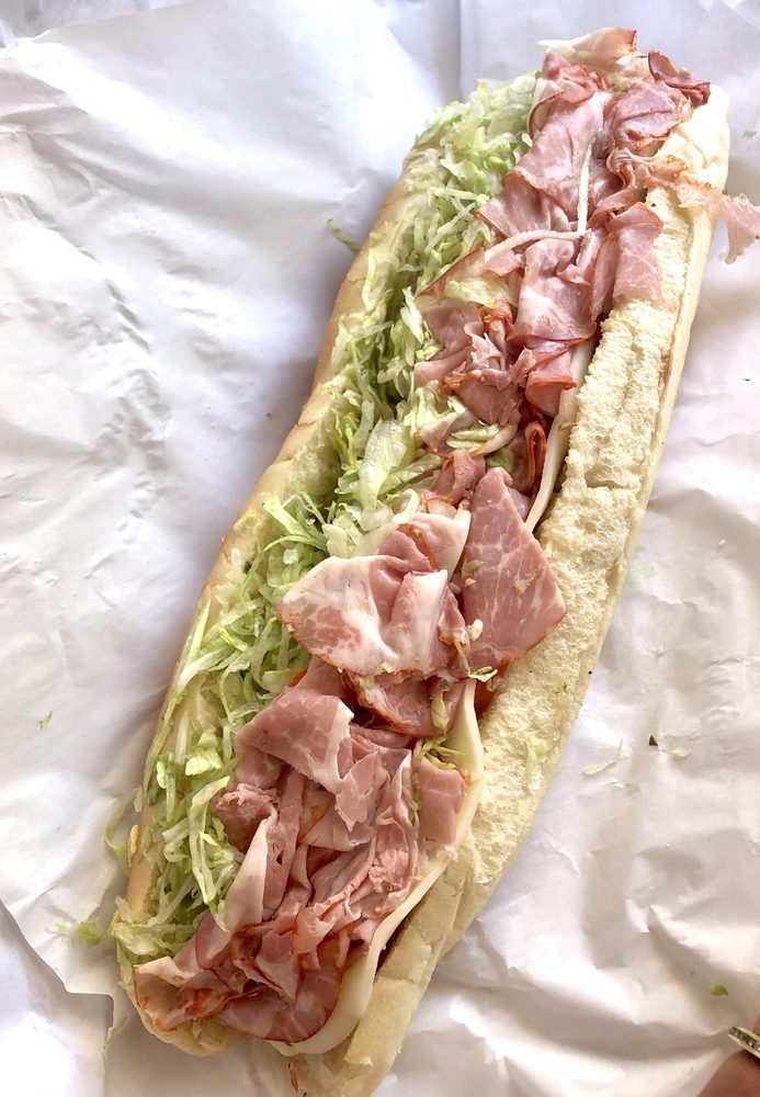 ITALIA DELI & BAKERY Updated July 2024 326 Photos & 872 Reviews