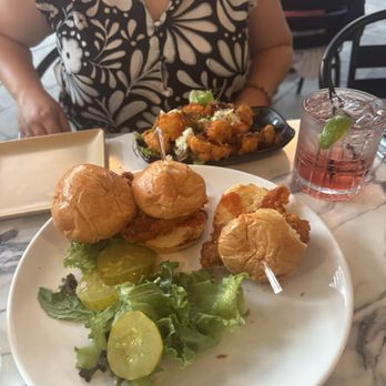 MacMillan Spirit House - Buffalo chicken Sliders - Whiskey Bars Near Me - Alexandria, Virginia