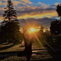 Mindful Mandi - I love spending quiet time in nature of any kind especially during sunrise or sunset.