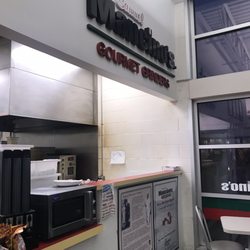 Mancinos Italian Eatery