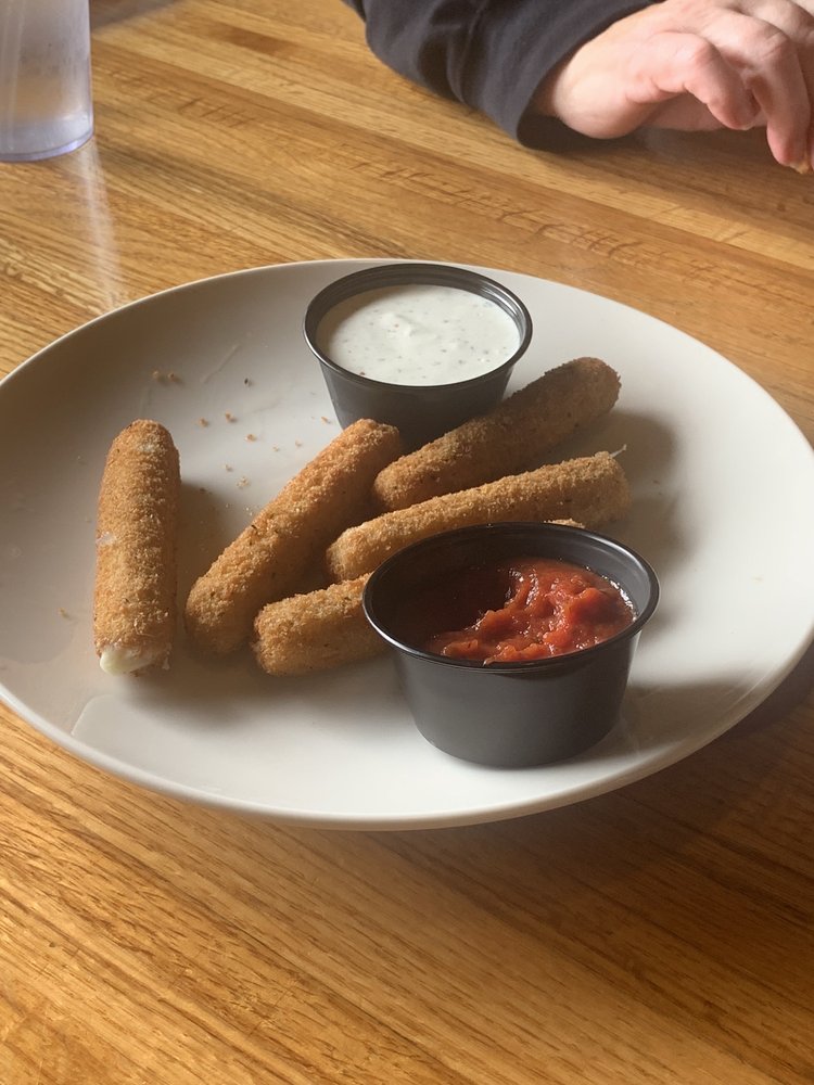 Food from Applebee's Grill + Bar