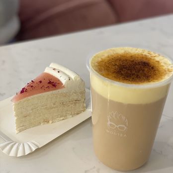 Moo Tea - Creme brûlée milk tea and peach oolong Mille crepe - Patisserie/Cake Shop Near Me - Duluth, Georgia