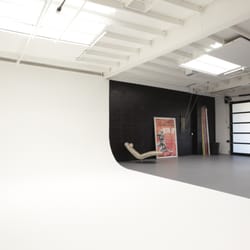Smudge Photo Studio - Studio space