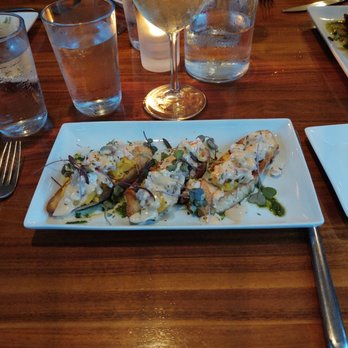 That Place In Ogunquit - Lobster crostini - New American Near Me - Ogunquit, Maine